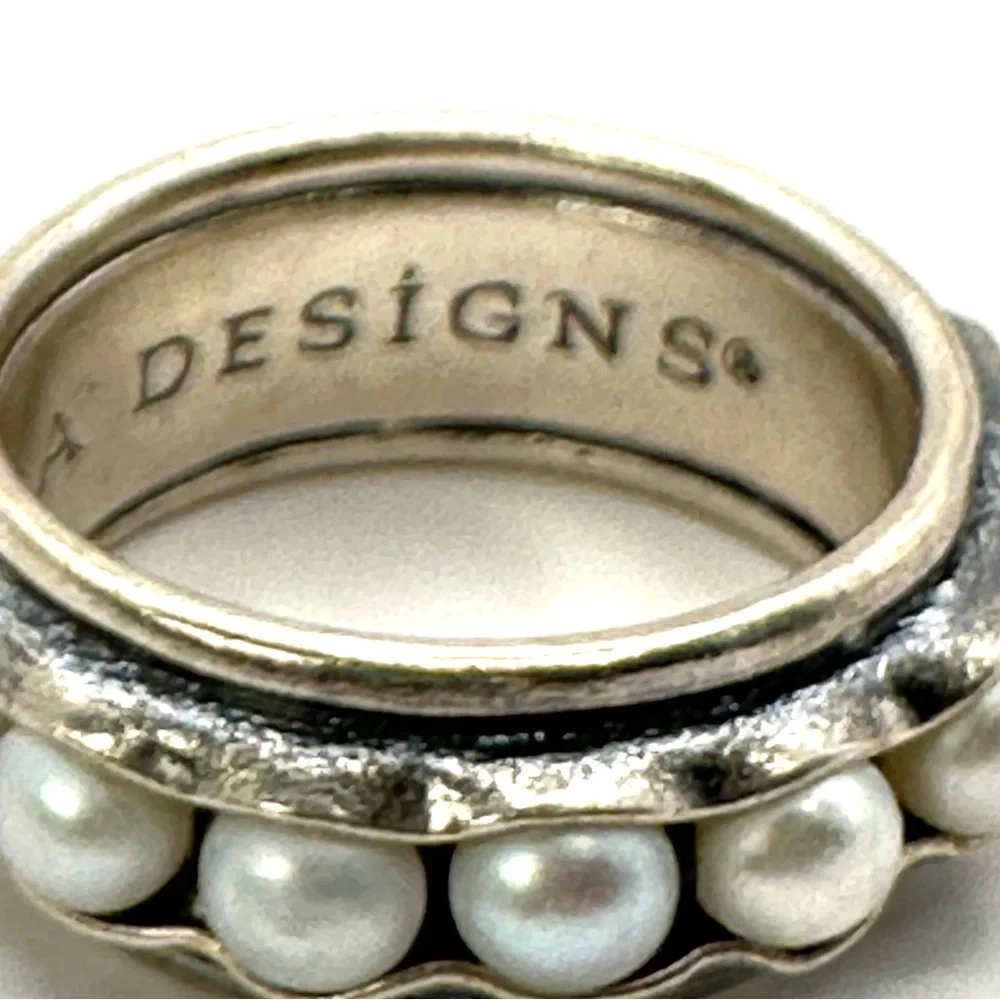 Silpada Retired R2209  Silver Nested Pearls  Ring Size 6